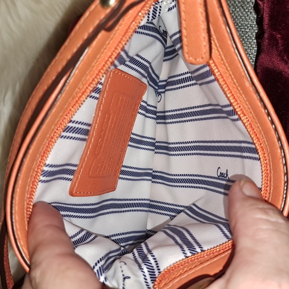 Coach crossbody bag - Picture 3 of 4